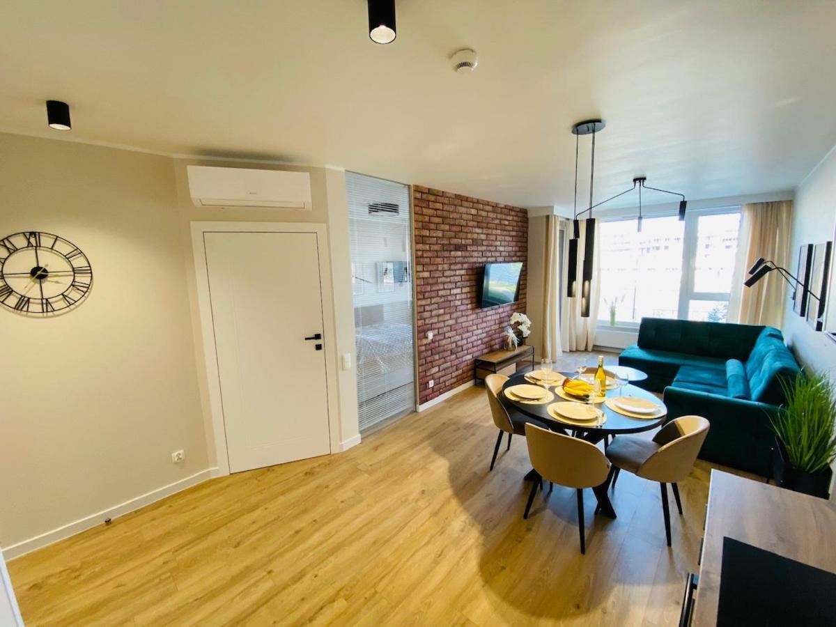 Apartamenty S&S Chlebova Gdansk Z Widokiem Na Rzeke Motlawe, Stare Miasto Exterior foto